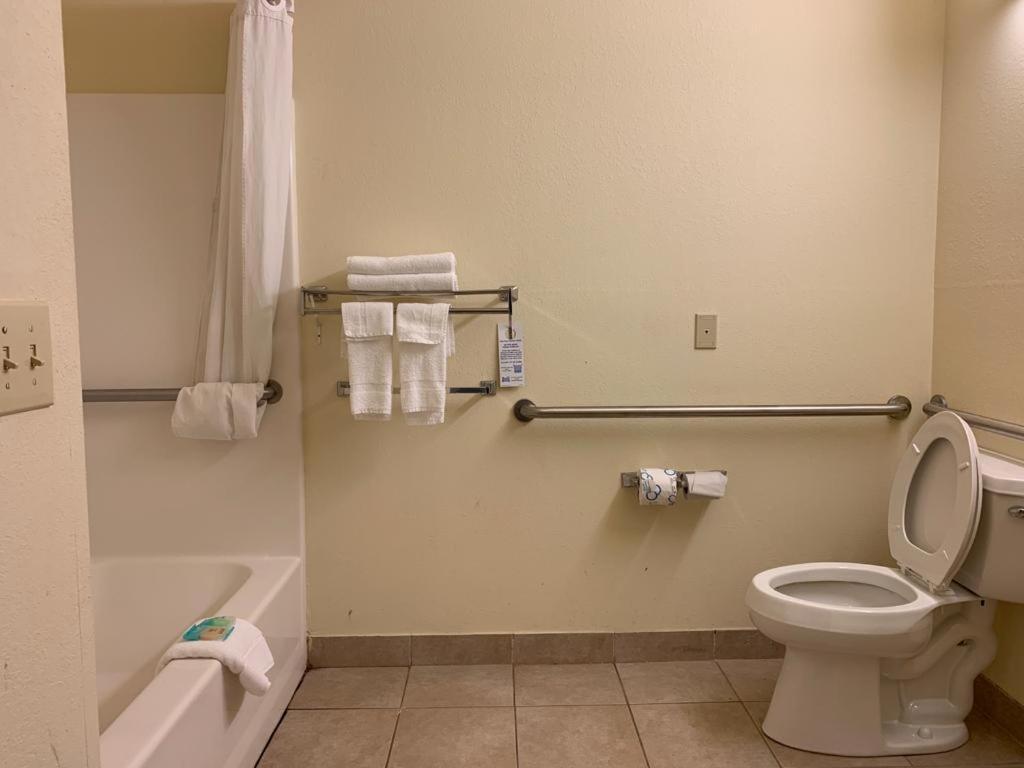 Rincon Inn And Suites Экстерьер фото